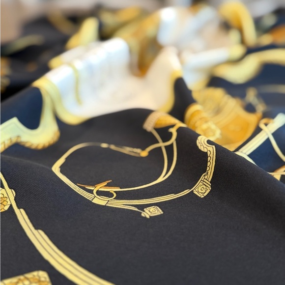 SOLD Authentic Hermes Scarf - Picture 7 of 11